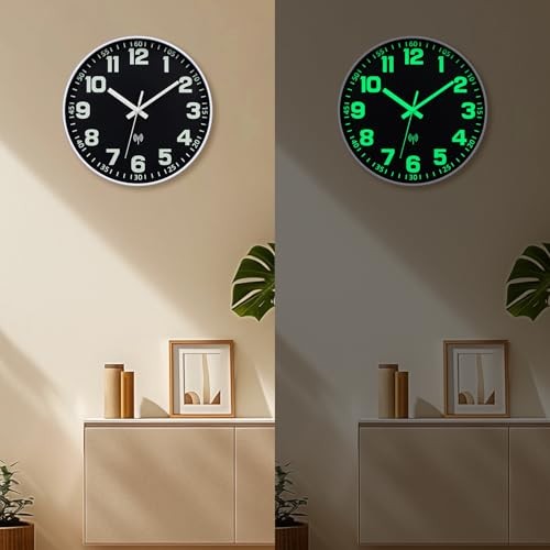 Atomic Clock with Glow in the Dark - Analog Sets Automatically Battery