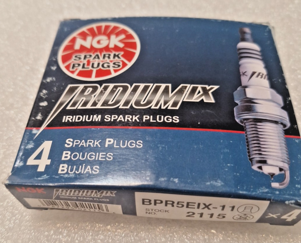 4pk NGK Iridium IX Spark Plug 2115