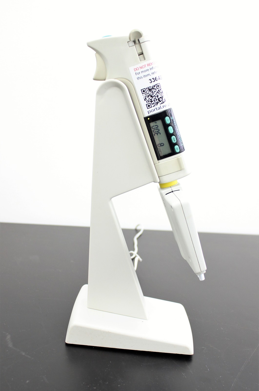Thermo Labsystems Finnpipette 12 Channel 300uL Multichannel Pipette (3364299)