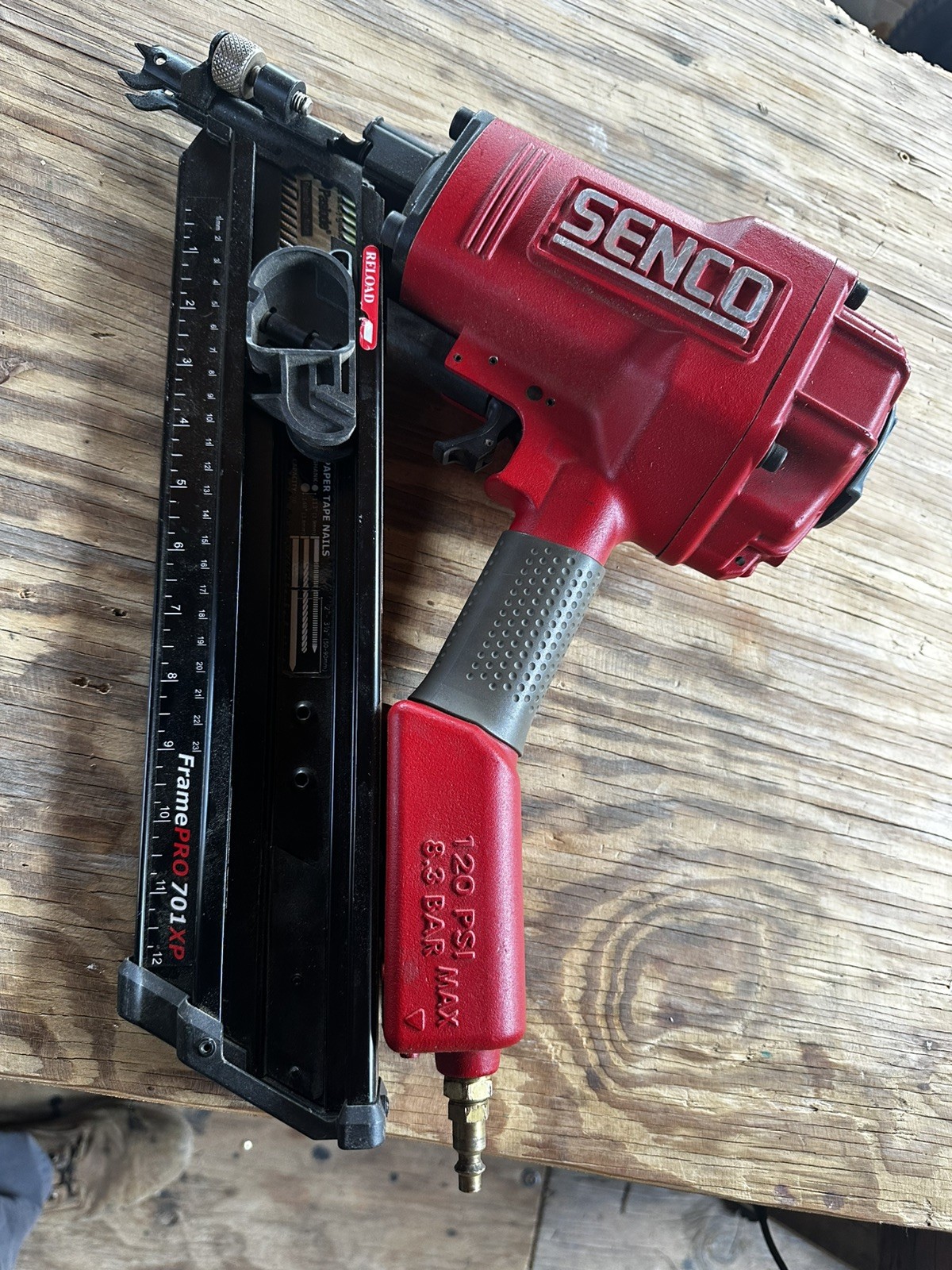 SENCO FramePro 701XP Clipped Head Framing Nailer 2H0133N