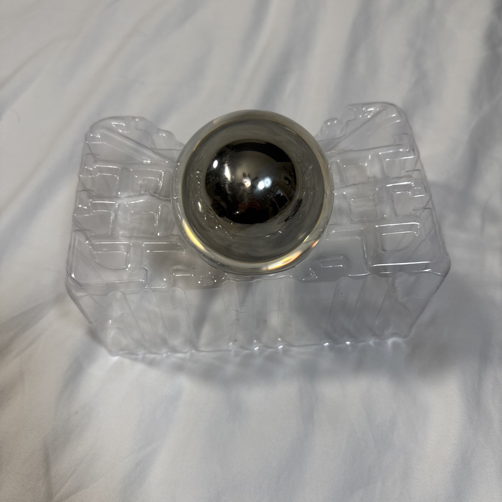 FUSHIGI Magic Gravity Ball Trick Toy With Pouch DVD Boxed Make It Float