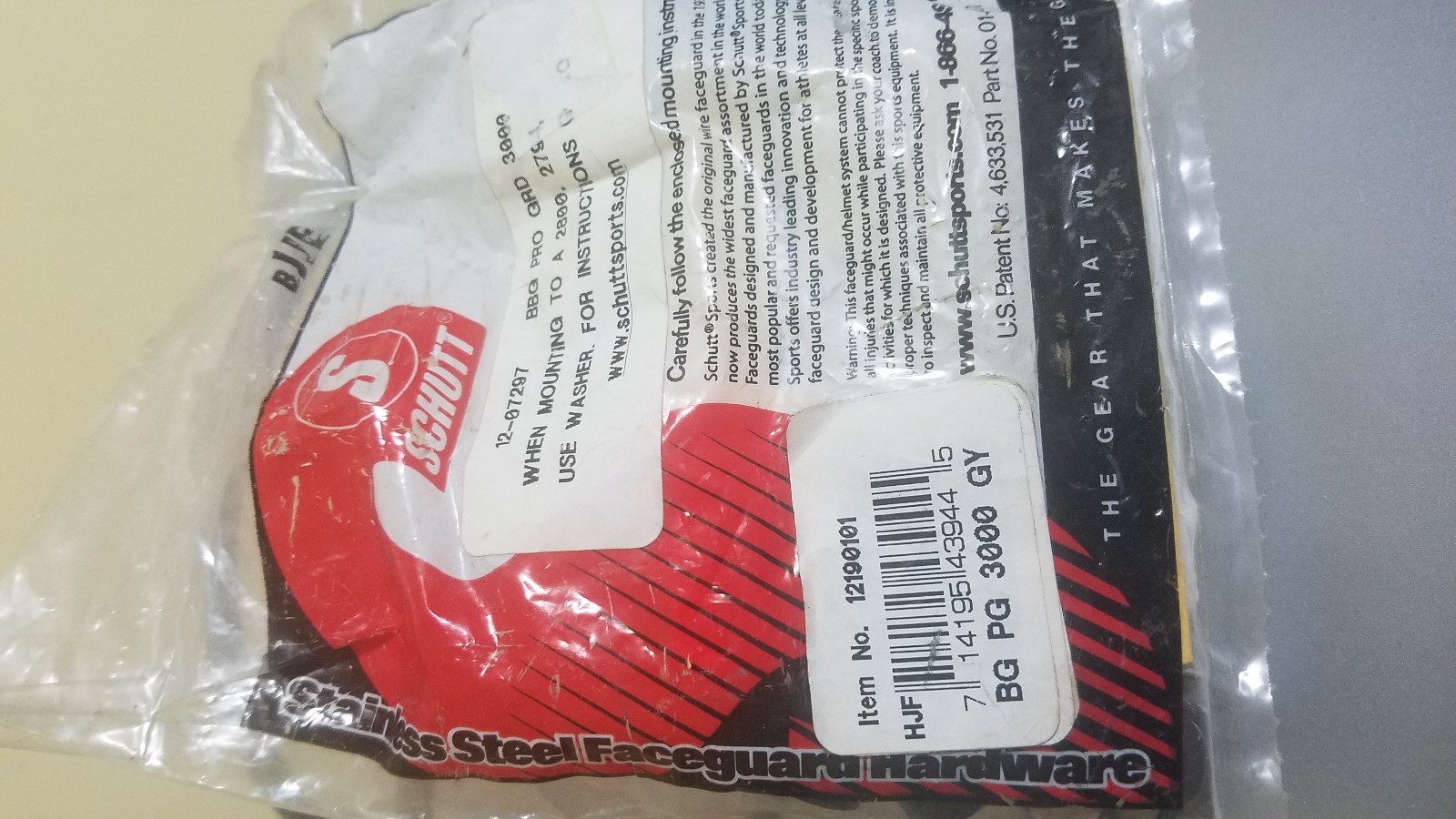 New Schutt BBG PRO GUARD 3000 Schutt Softball Faceguard 12190101