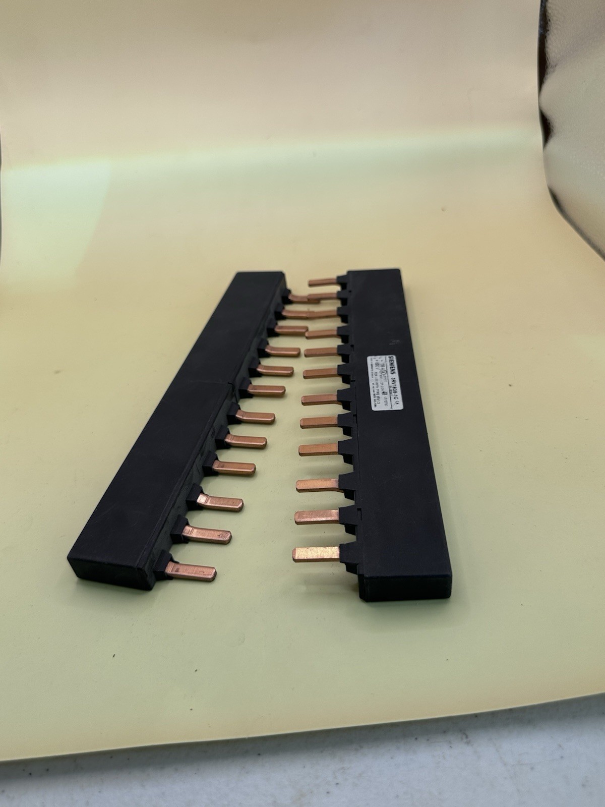 Lot Of 2 Siemens Busbar 3RV1936-1C
