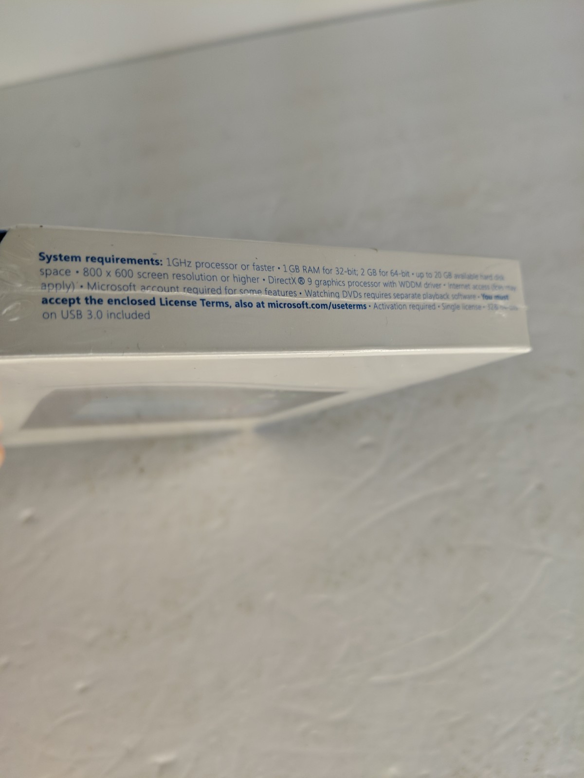 NEW SEALED Microsoft Windows 10 Home USB 3.0 - 32 Bit/64 Bit