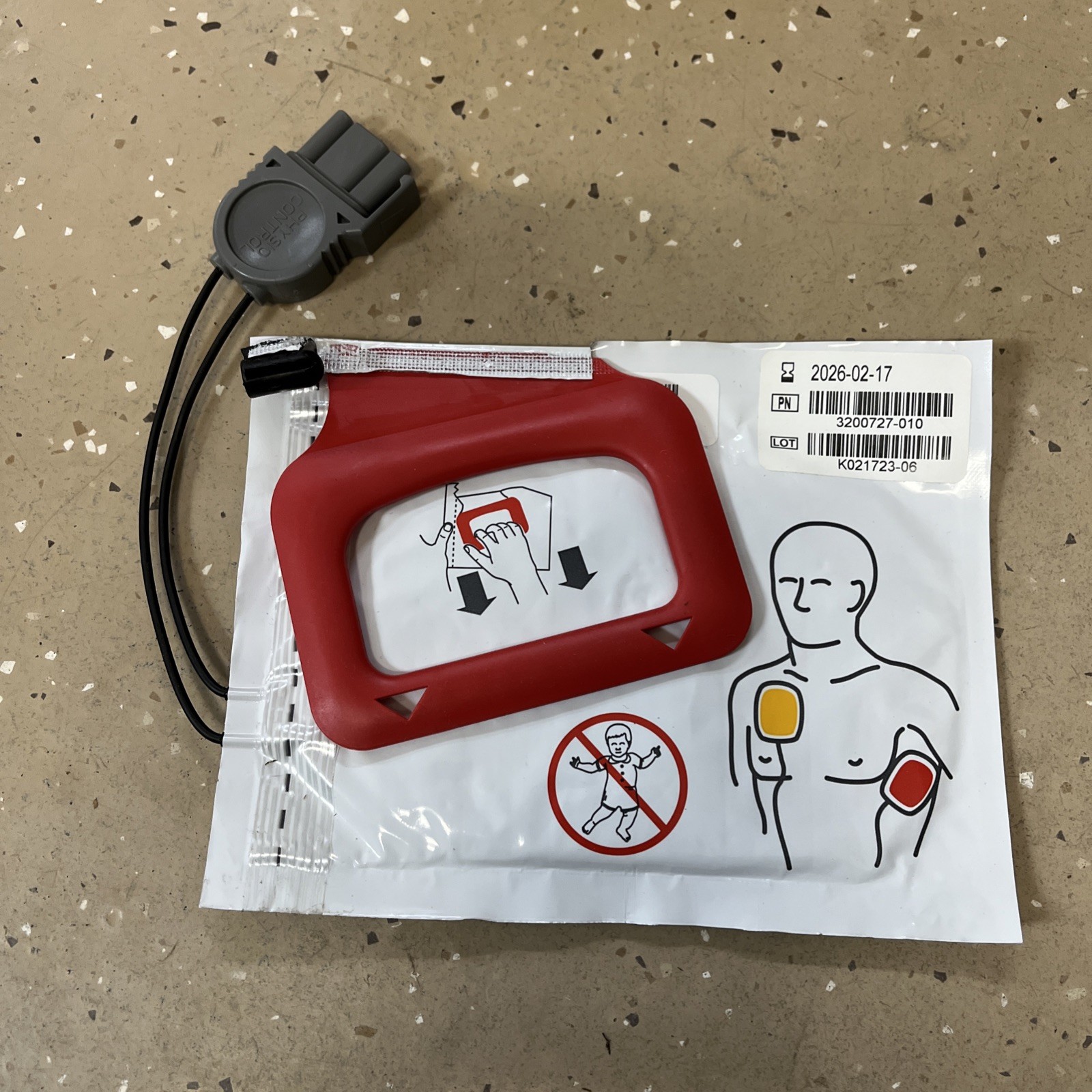 Physio Control 11103-000023 Quik-Pak Lifepak CR Plus Adult Pads 1 set 2/2026