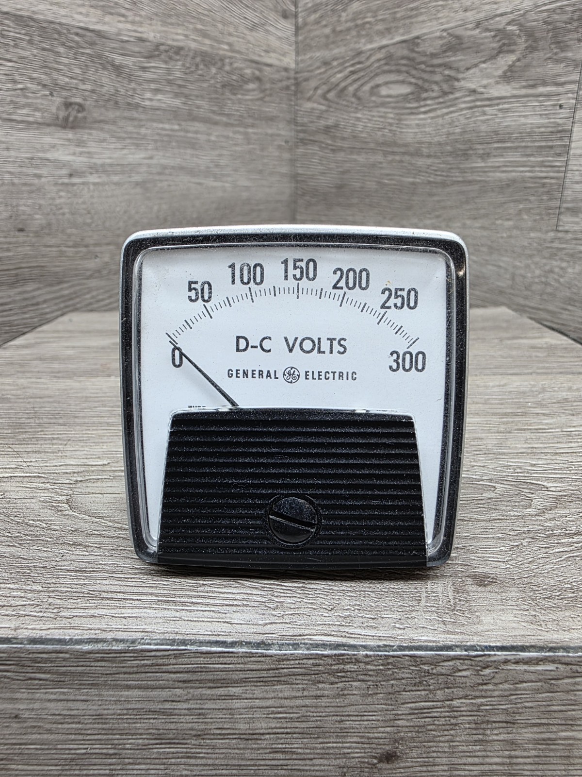 General Electric Ge  DW-91 Ammeter 0-300dc Amp Free Shipping!!