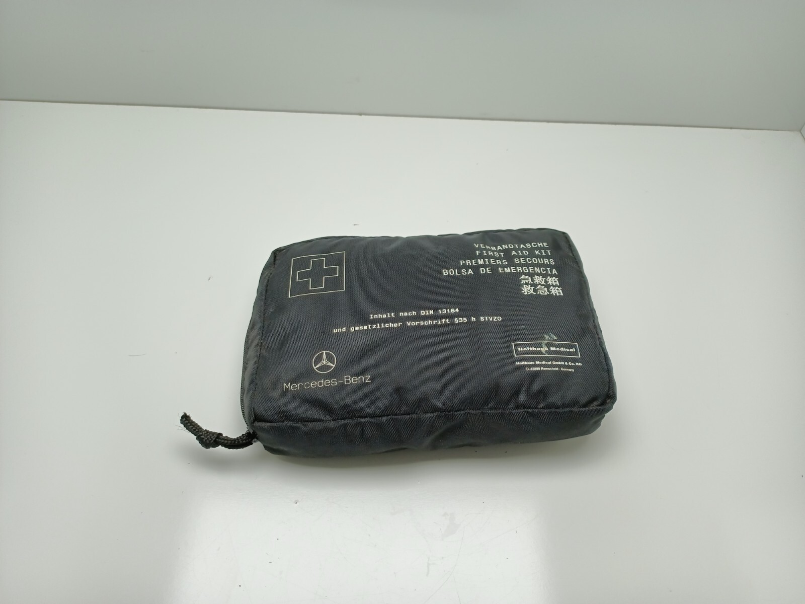 Genuine OEM Mercedes Benz FIRST AID KIT D-48165 / DIN 13164 /