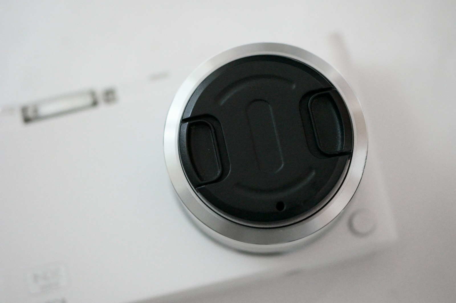 Samsung NX mini Camera [Read "Description"]