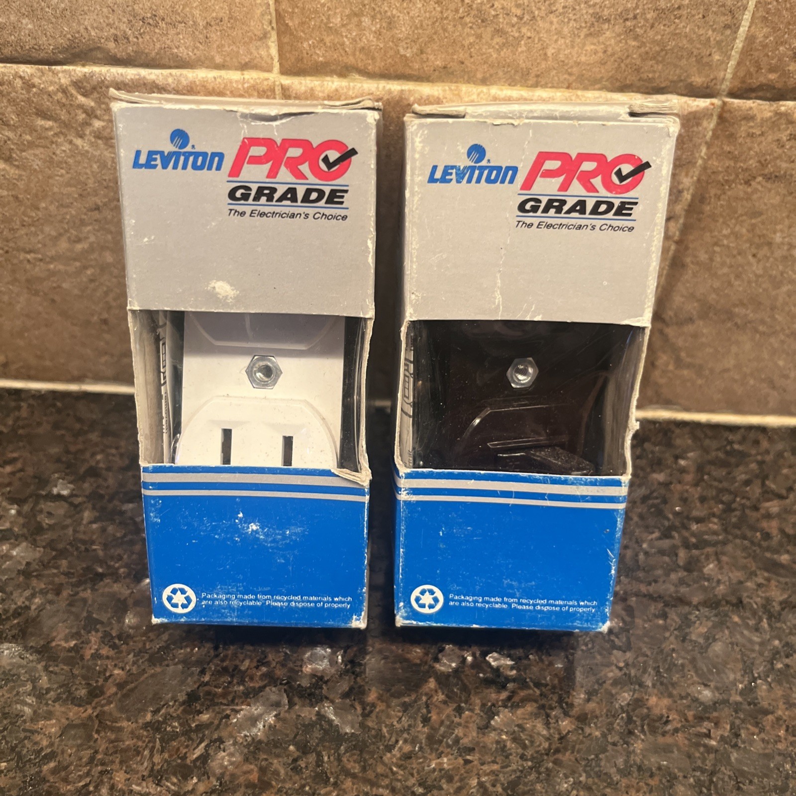 Lot of (2) Leviton Pro Grade Combo Switch/Outlet 5225-WSP White & 5225-SP Brown