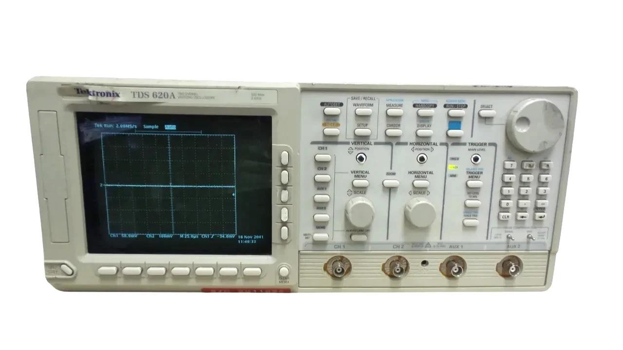 Tektronix TDS 620A Digital Oscilloscope 500Mhz 2GS/s - Free Shipping