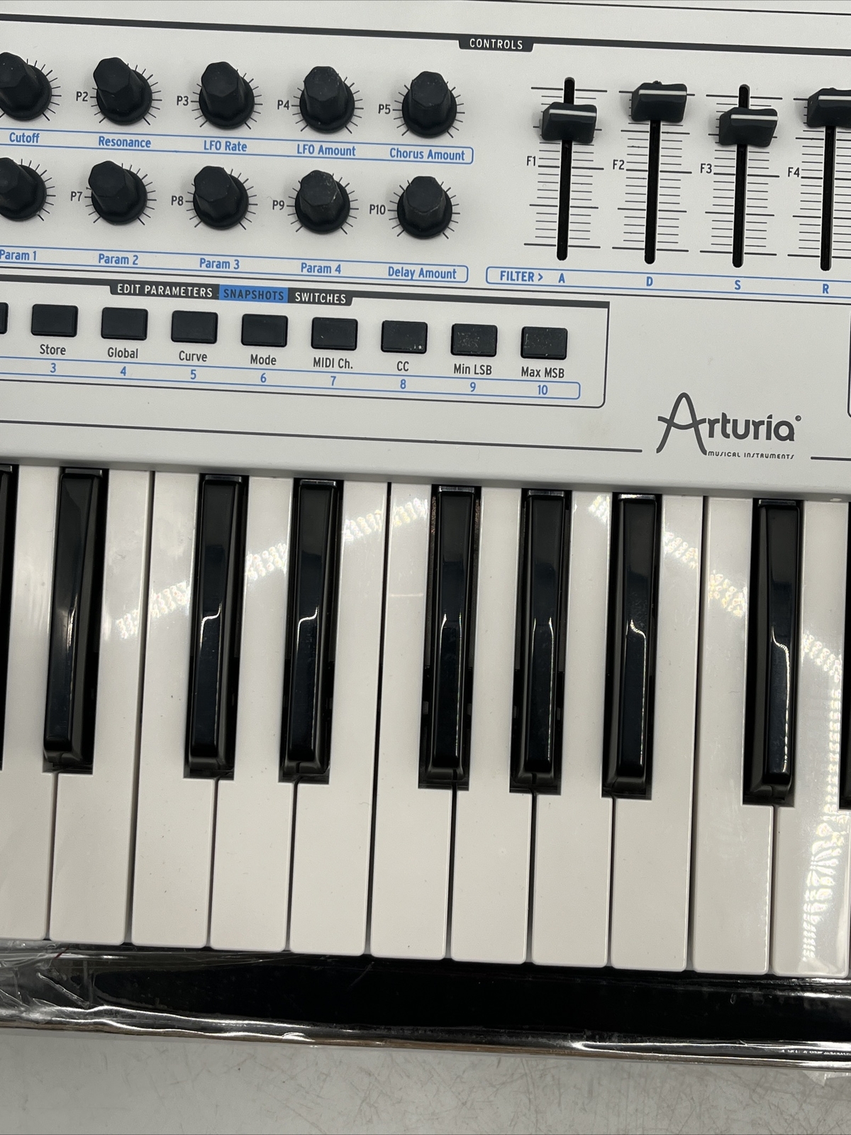 Arturia KeyLab 49 49-Note MIDI Keyboard Controller with Software Bundle