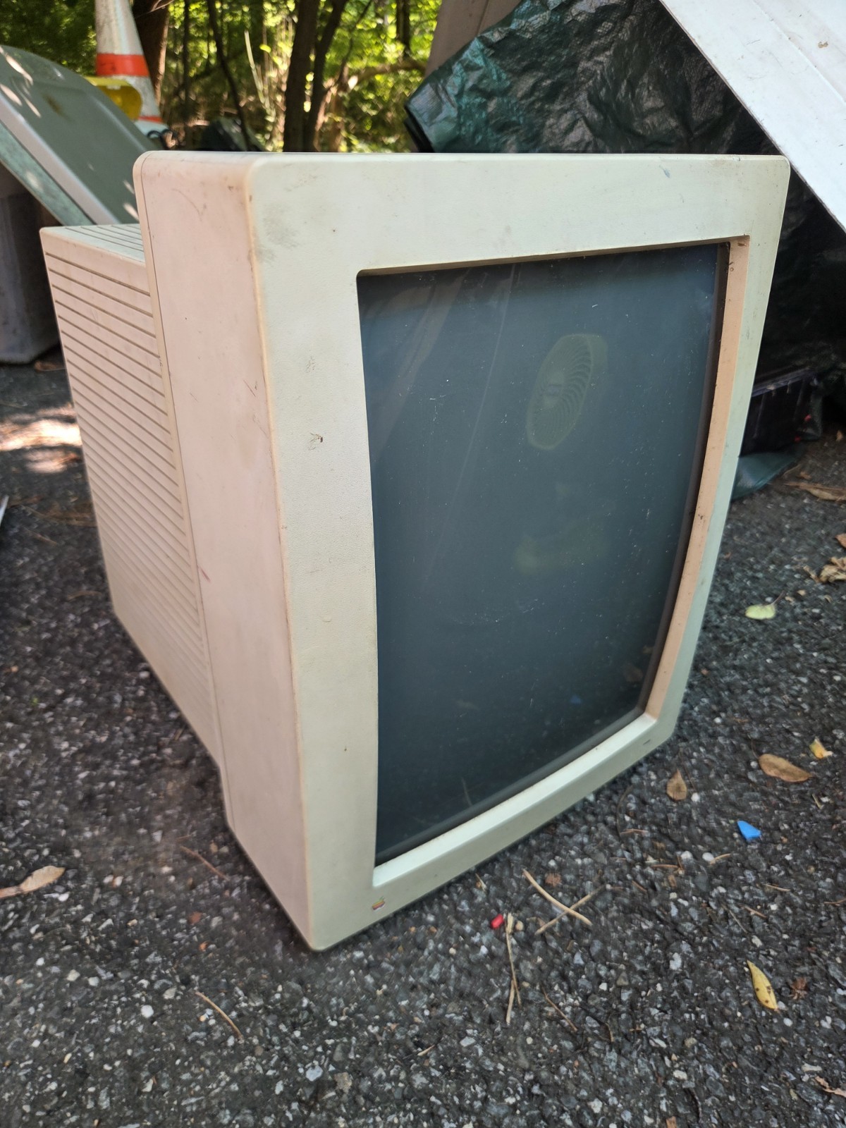 APPLE M1030 Monitor Portrait display Vintage As-is