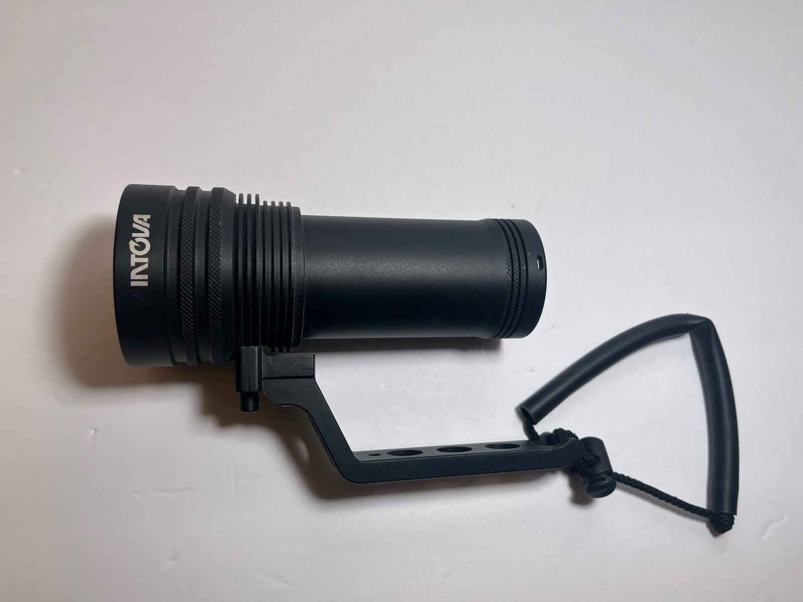 INTOVA - ISN5000 Supernova Waterproof Torch Flashlight Only - No Accessories