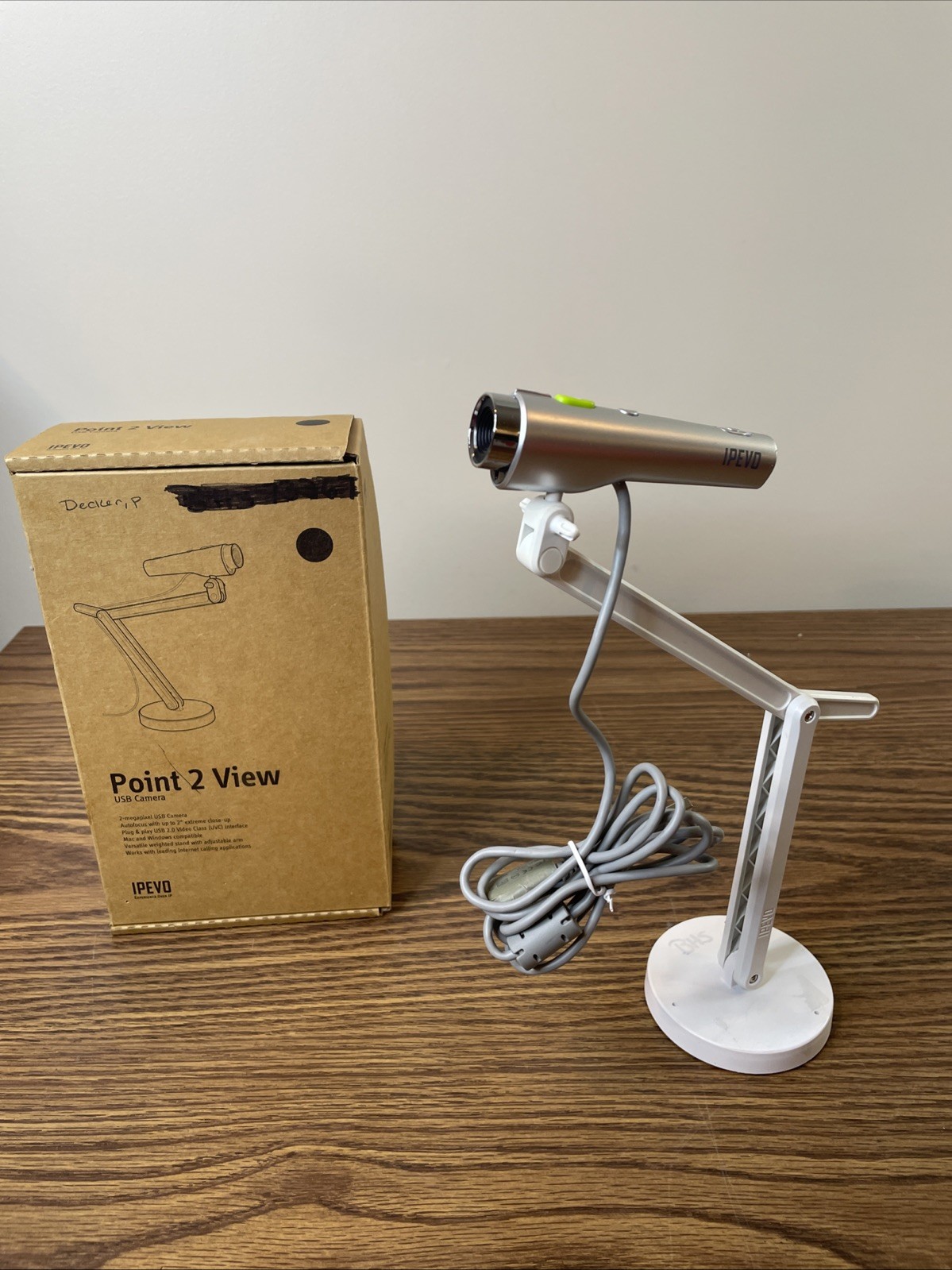 IPEVO P2V USB Doc Camera – Easy Setup, Great Quality 2MP, Autofocus & Macro