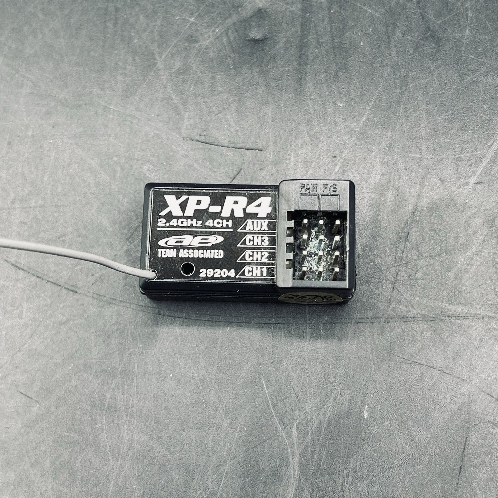 Team Associated XP-R4 DVC 4-Channel  2.4 GHz Receiver Ships Fast See Pics