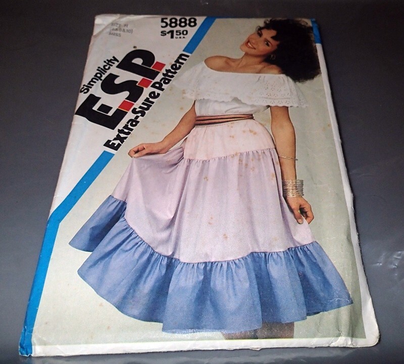 VINTAGE SIMPLICITY PATTERN 5888 ~ MISSES PULLOVER TOP SKIRT ~ SIZE 6 8 10 *UNCUT