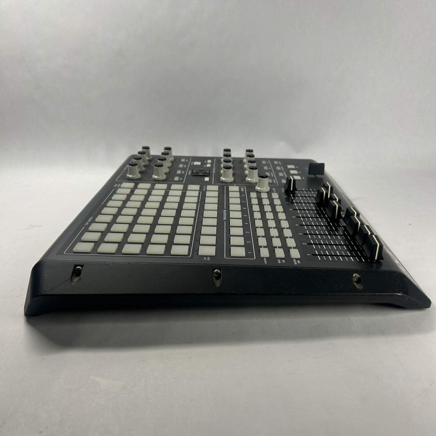 Akai APC 40 8-Channel MIDI Controller