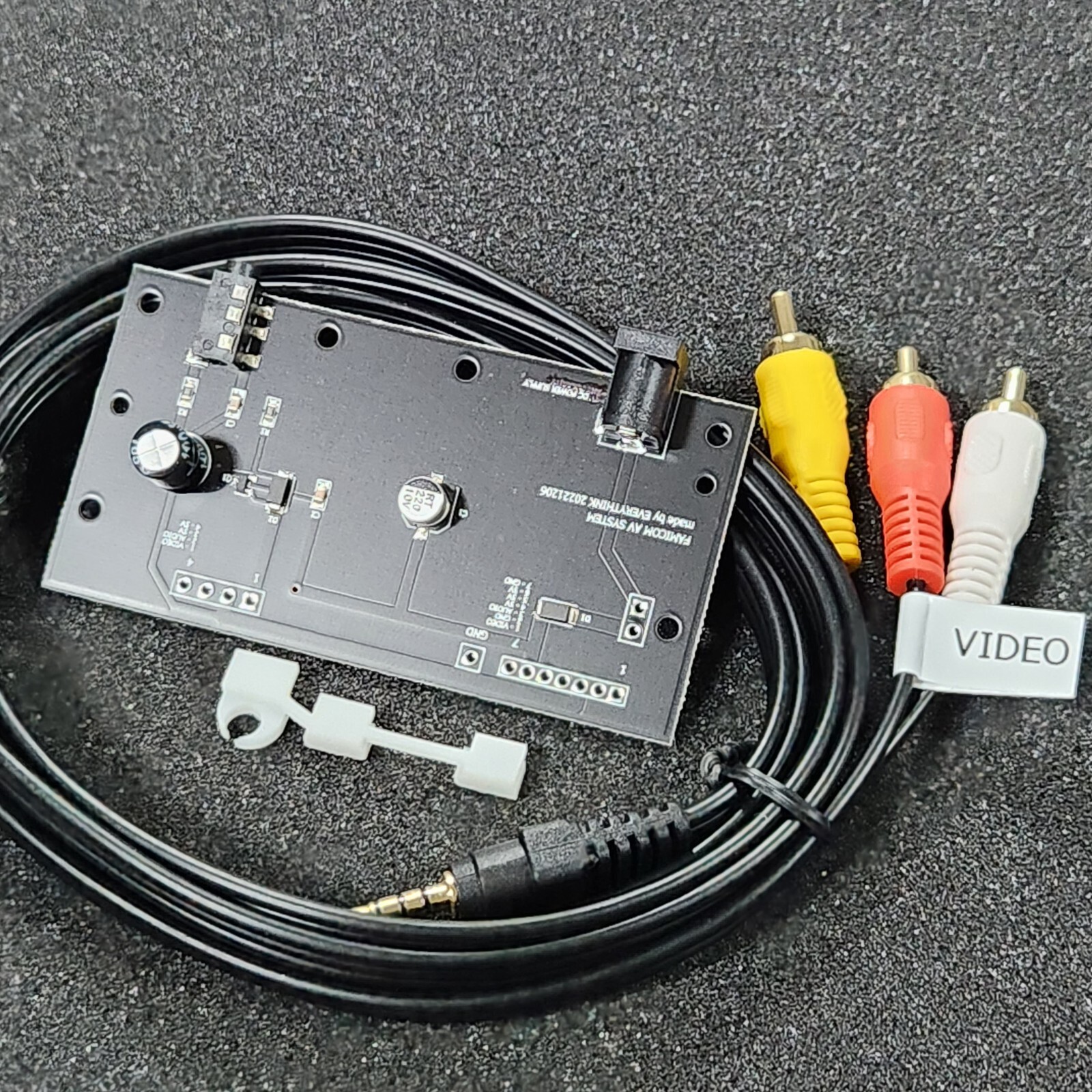 Famicom DIY AV Mod Kit for Composite Video