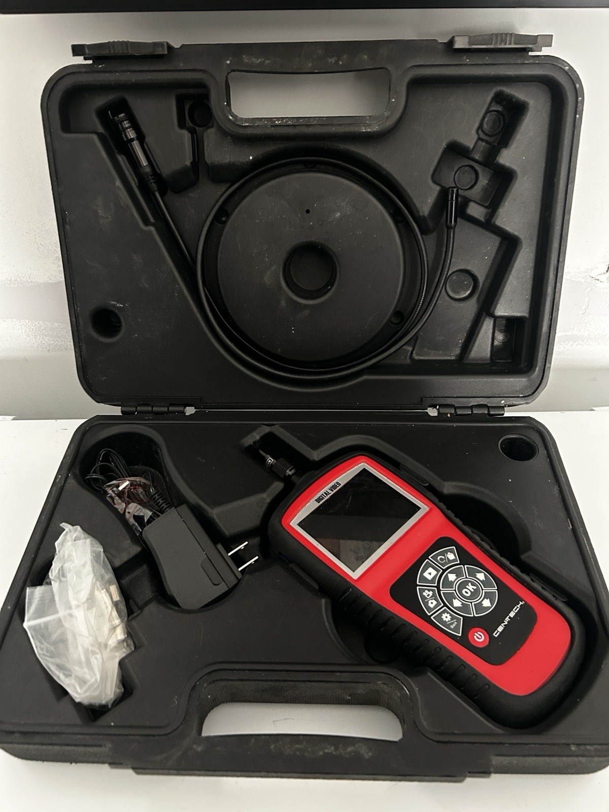 Cen-Tech 3.5 LCD Inspection Camera Model 67980 - Digital Video  (174)