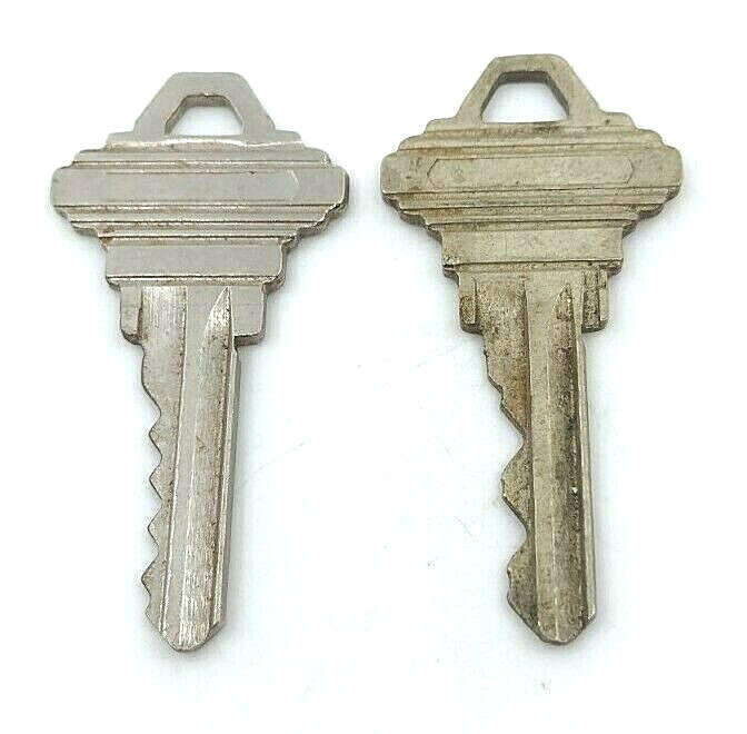 2 Vintage Keys C Not Duplicates Diamond Bows Appx 2” Same Style As Schlage Keys