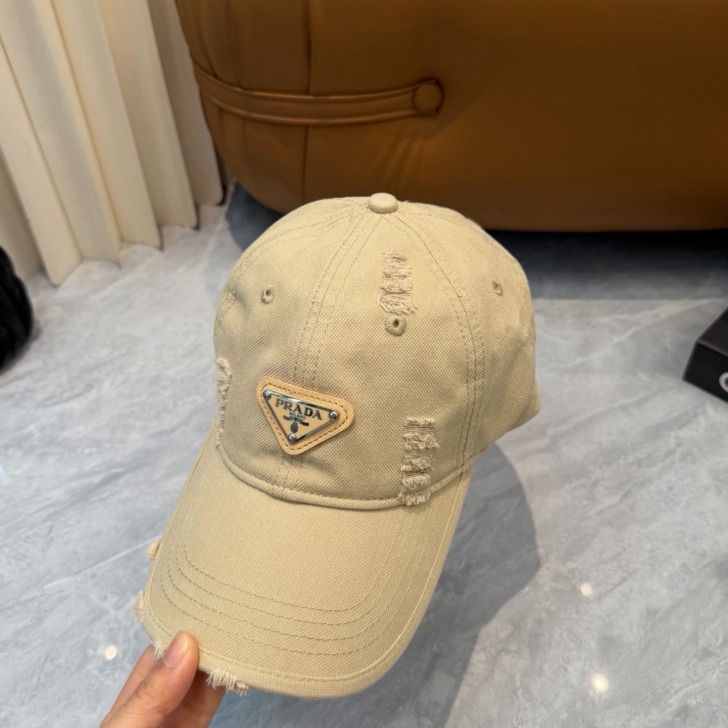 New Fashion Triangle Logo Baseball Cap Hat Unisex Adjustable Apricot