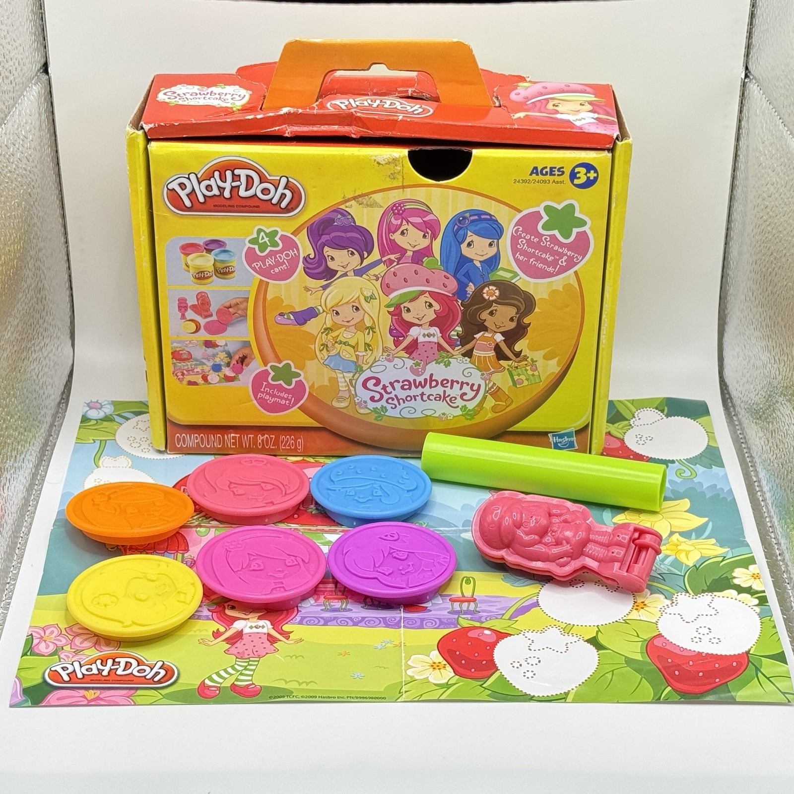 PlayDoh Strawberry Shortcake Molds Medallions Blueberry Muffin Lemon Orange 2009