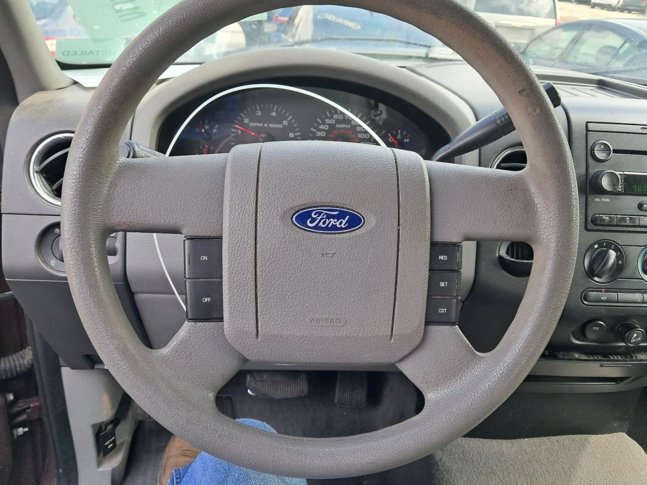 Fuse Box Engine Right Hand Kick Panel Fits 05-06 FORD F150 PICKUP 4802233
