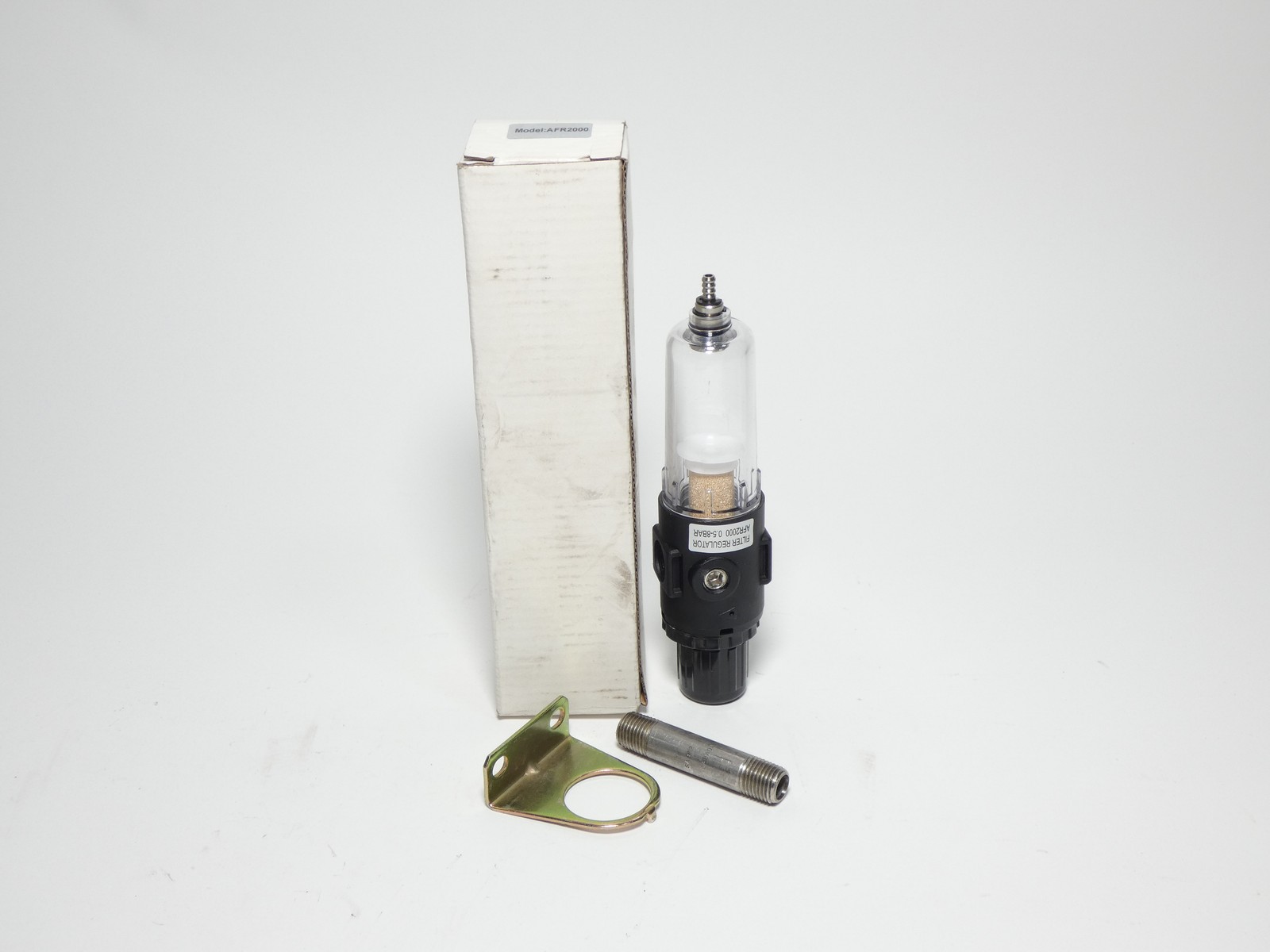 AFR2000 Filter Regulator 0.5-8 Bar 1/4" NPT - NEW Surplus!