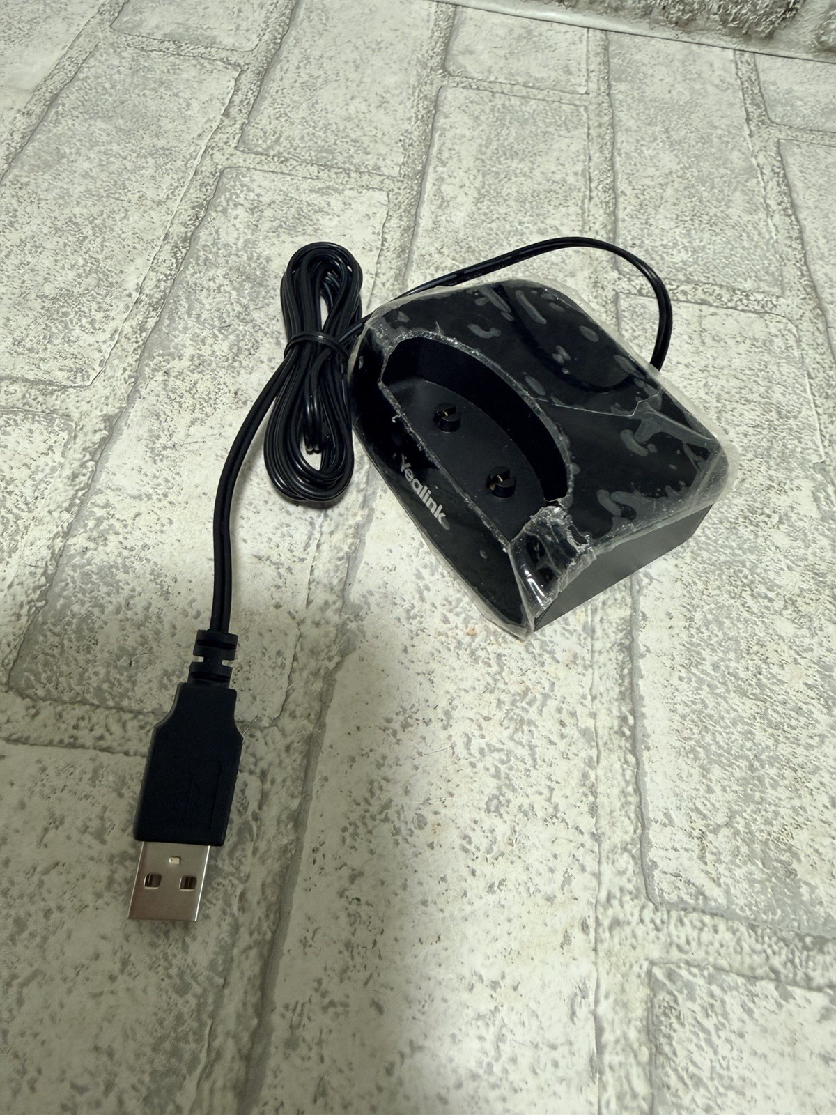 Yealink IP DECT Phone USB Base/Dock - Black W56H AC Adapter TESTED
