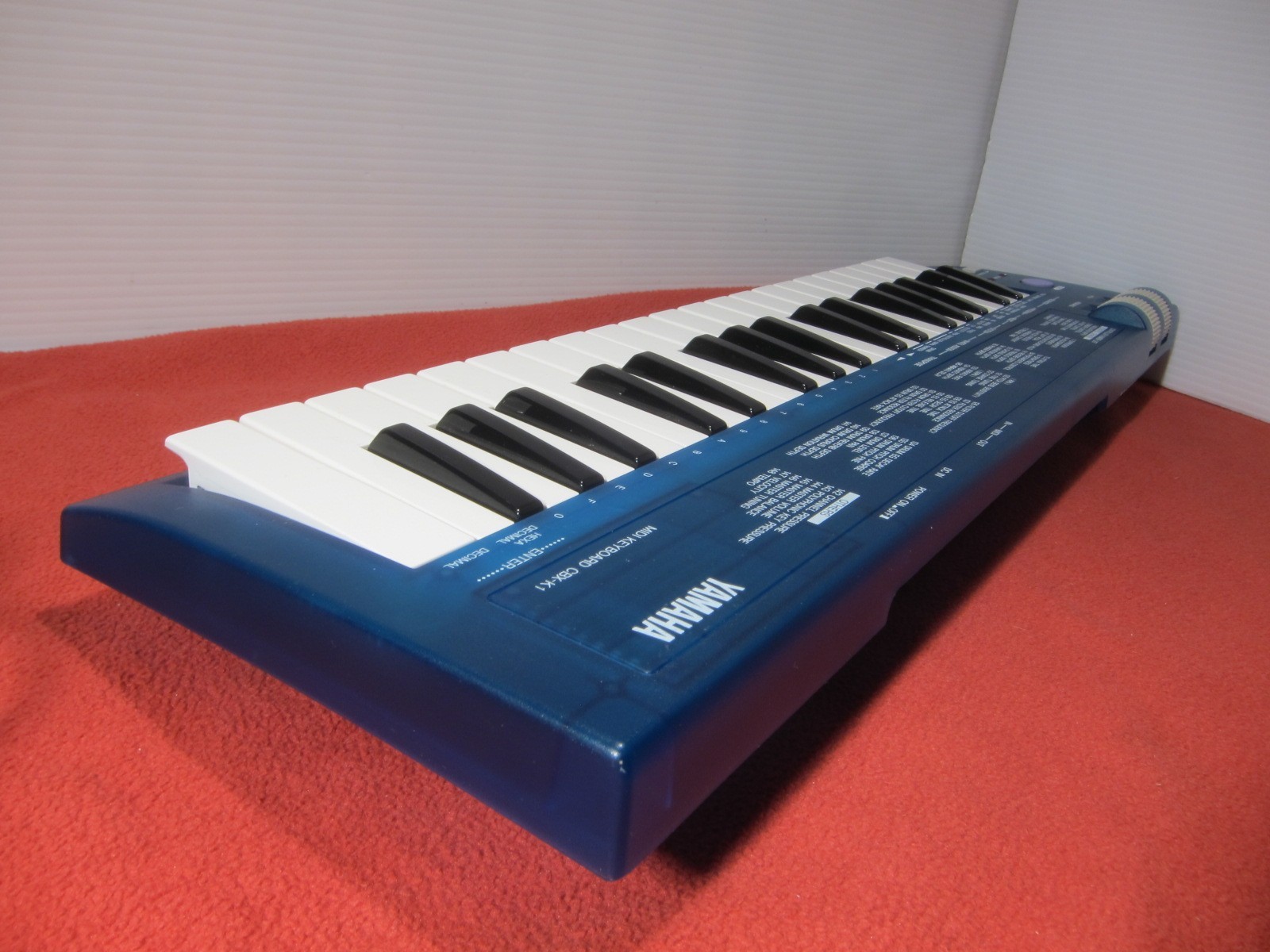 Yamaha CBX-K1 32-Key MIDI Keyboard Controller Clear Blue Skeleton MIJ Tested