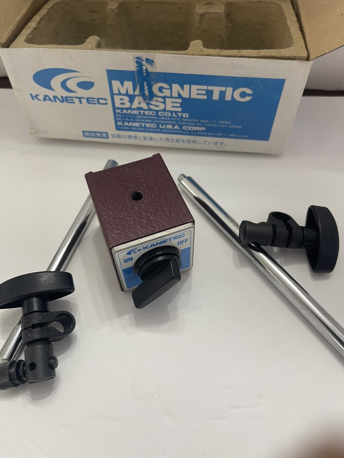 KANETEC MB-B Magnetic Base with Pole Fixture