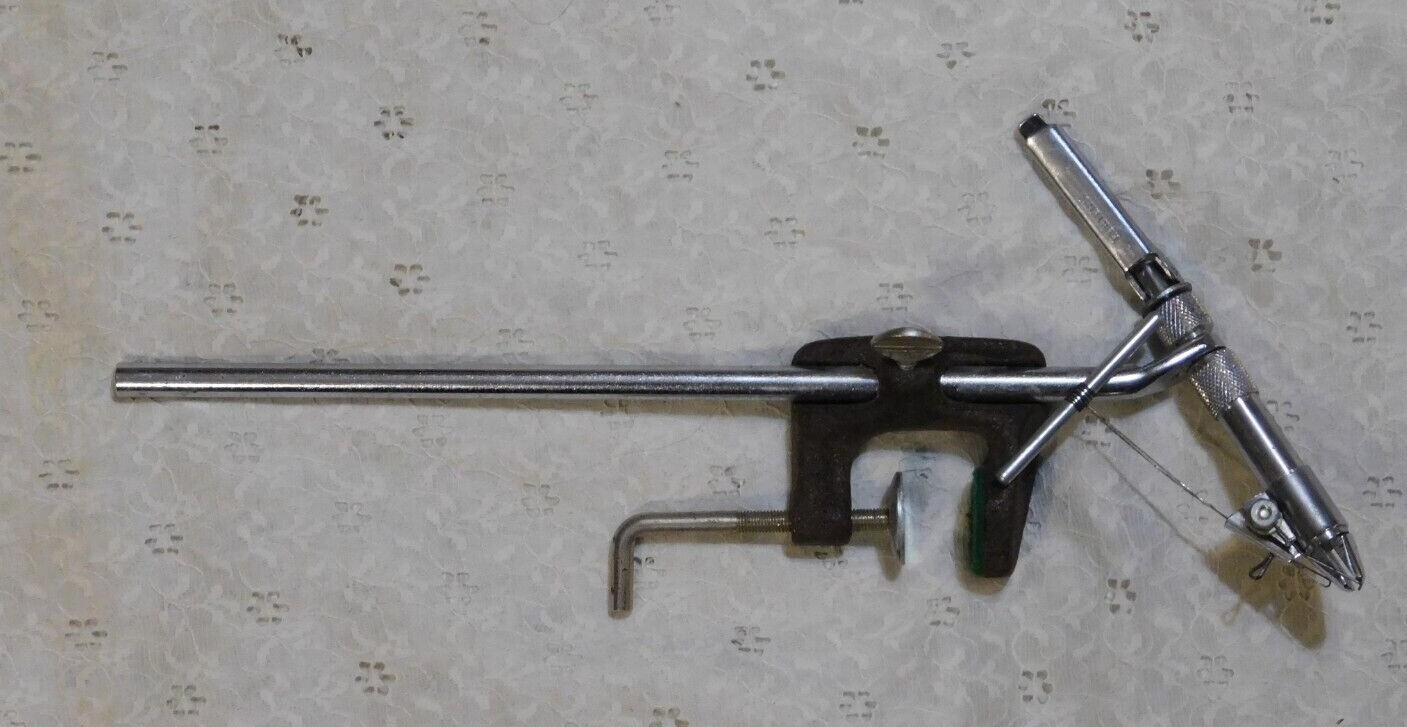 Vintage Herter's Fly Tying Vice No. 9