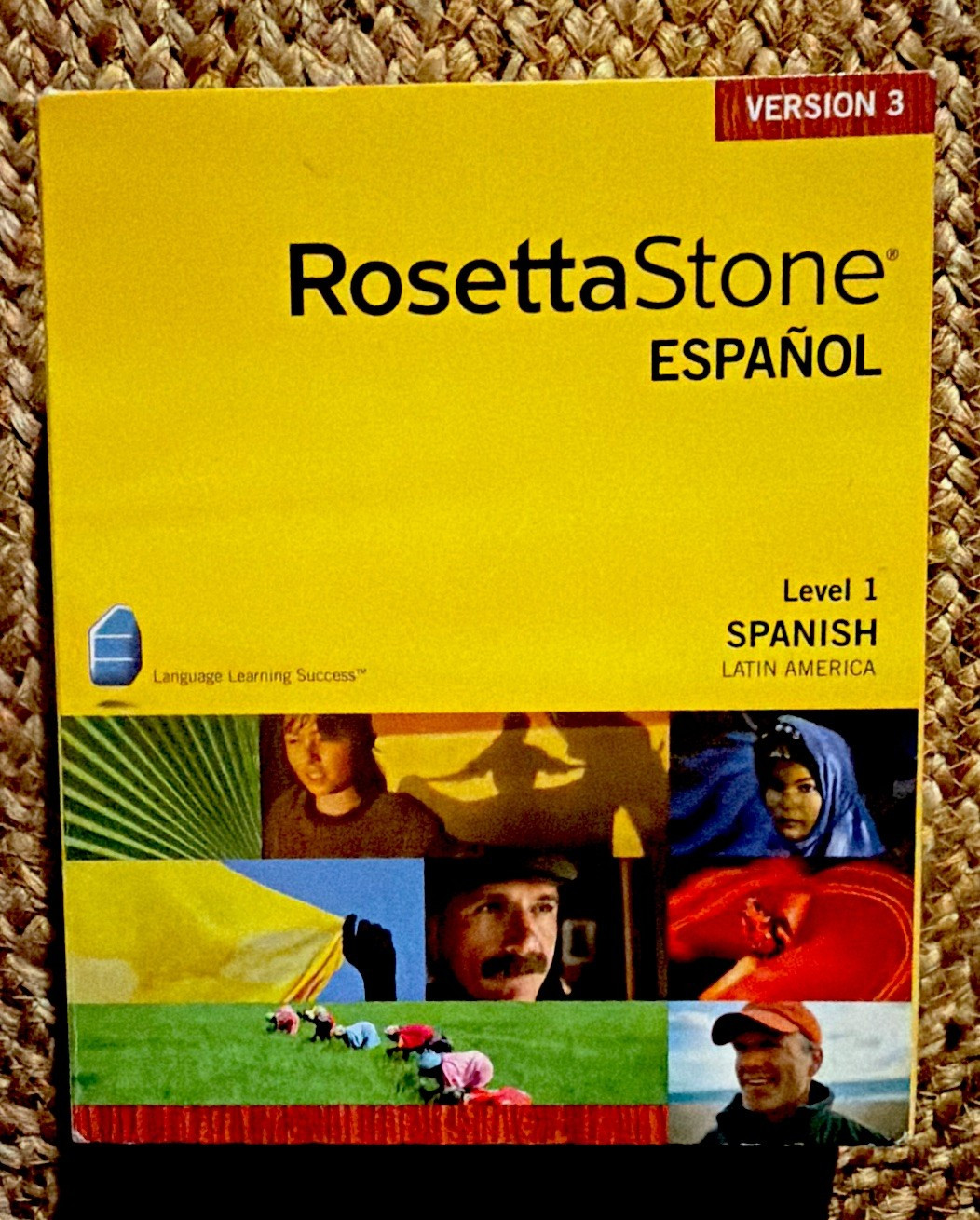 Rosetta Stone Spanish (Latin America) Level 1 v3 CD-ROM Windows/Mac 1 Device