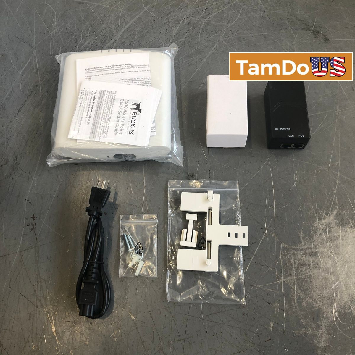 Ruckus ZoneFlex R510 Dual-Band Wireless Access Point Kit with PoE Injector