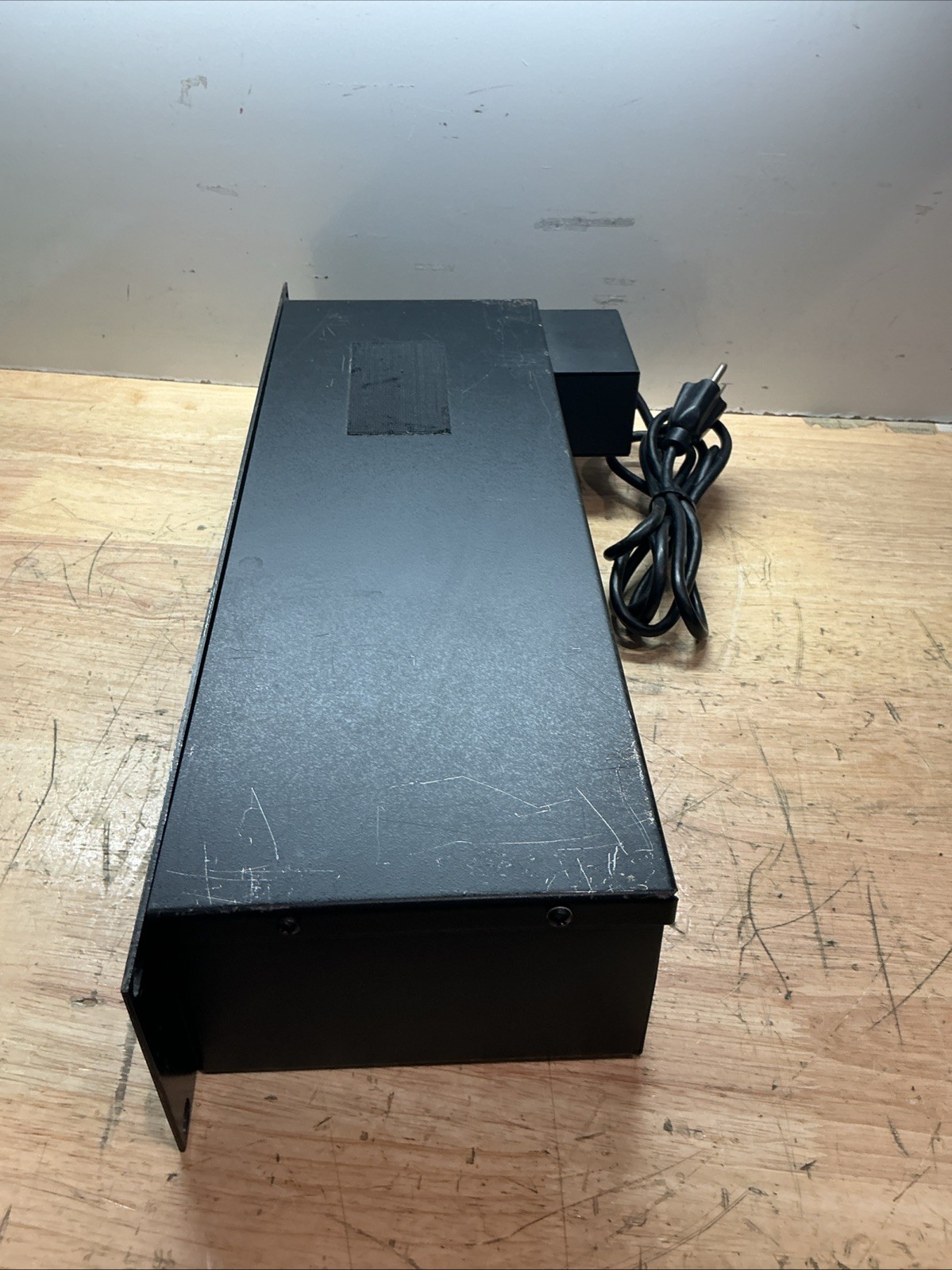 ART HD-31 High Definition EQ 1/3 Octave Professional Graphic Equalizer