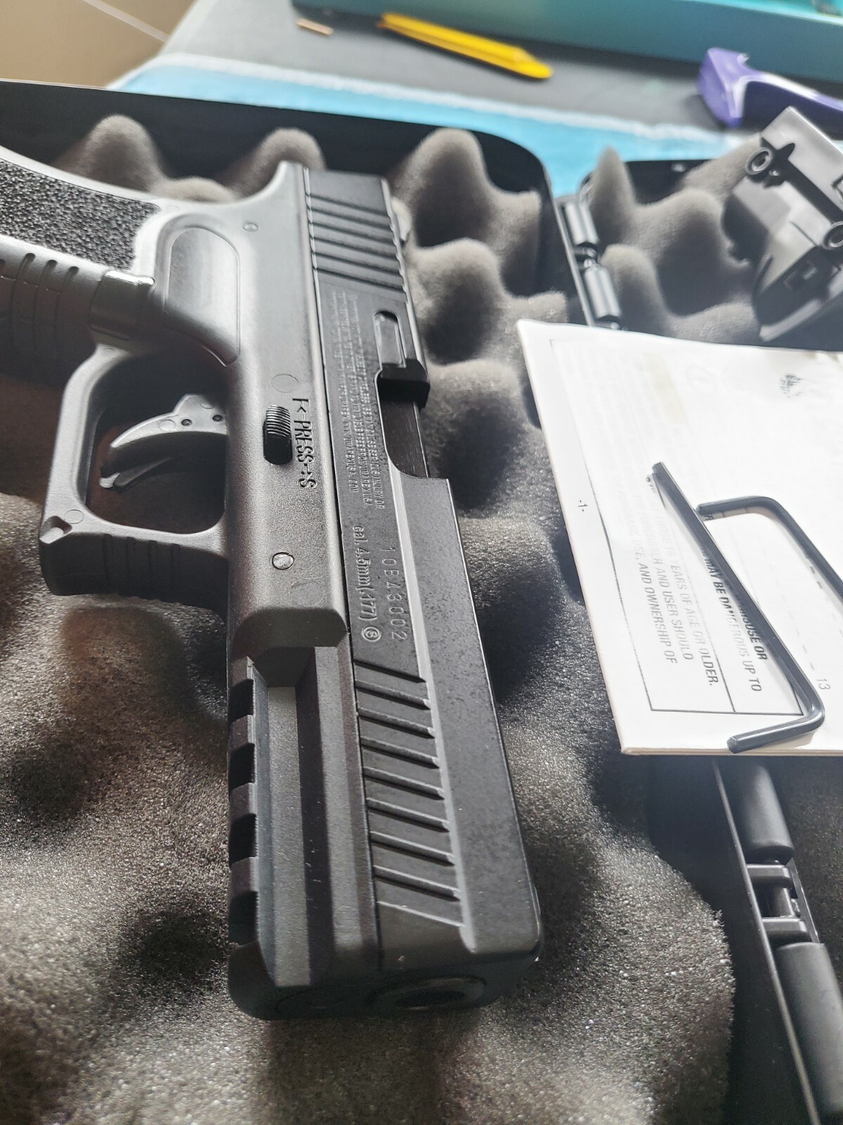 Umarex SA177 BB Gun Repeater Blow Back Co2 (Rare Pistol) collectors