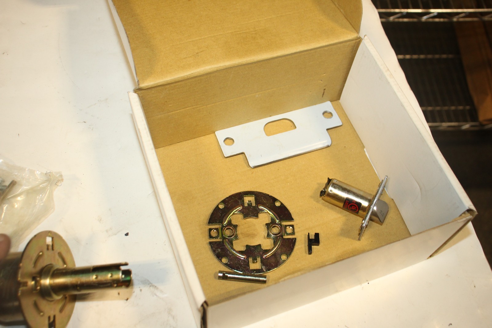 Master Lock Cylindrical Lockset Storeroom Brushed Chrome SLCHSR26D
