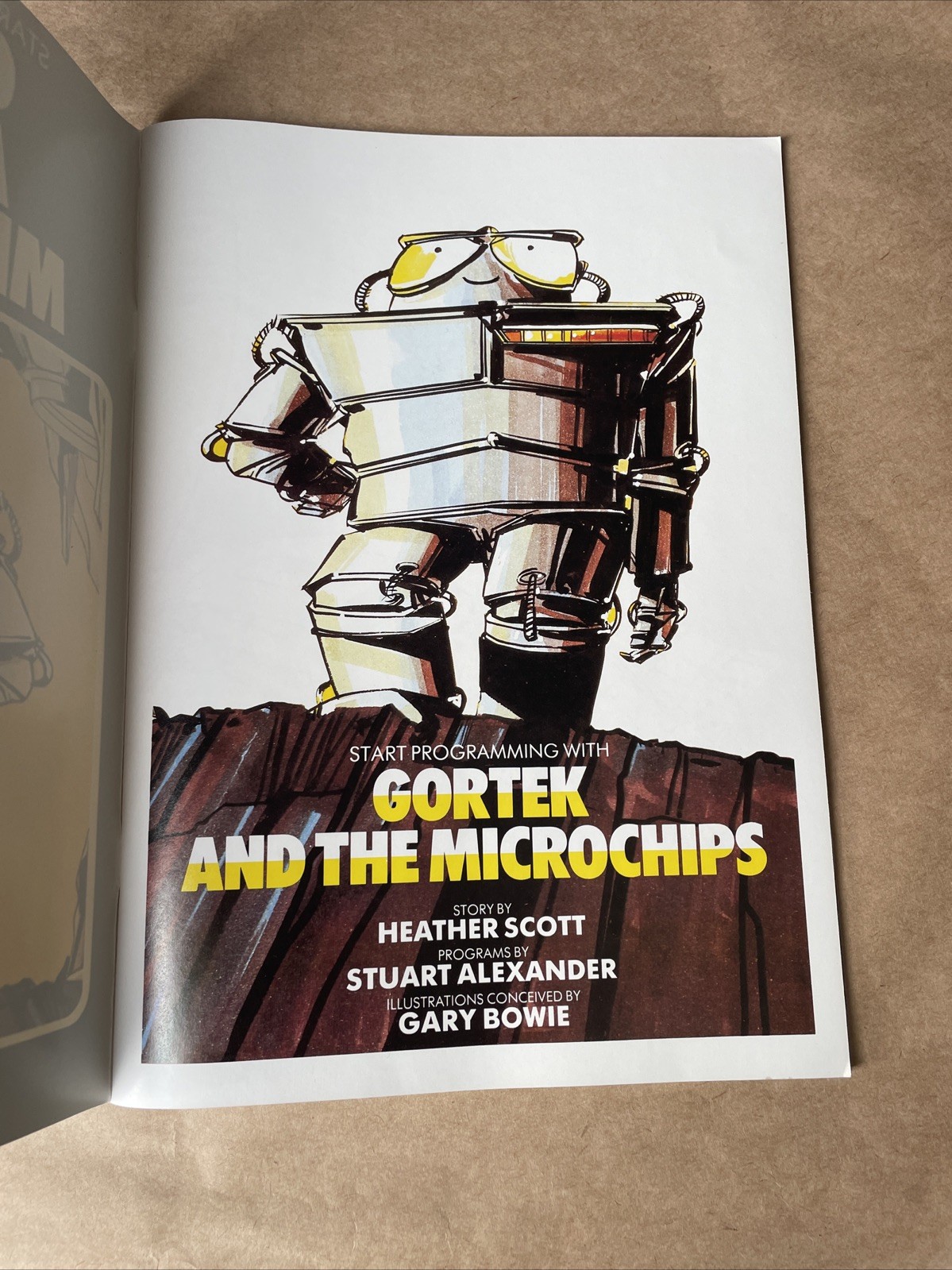 * Vintage Gortek And The Microchips (1982) Vic-20 Programming By Commodore. F