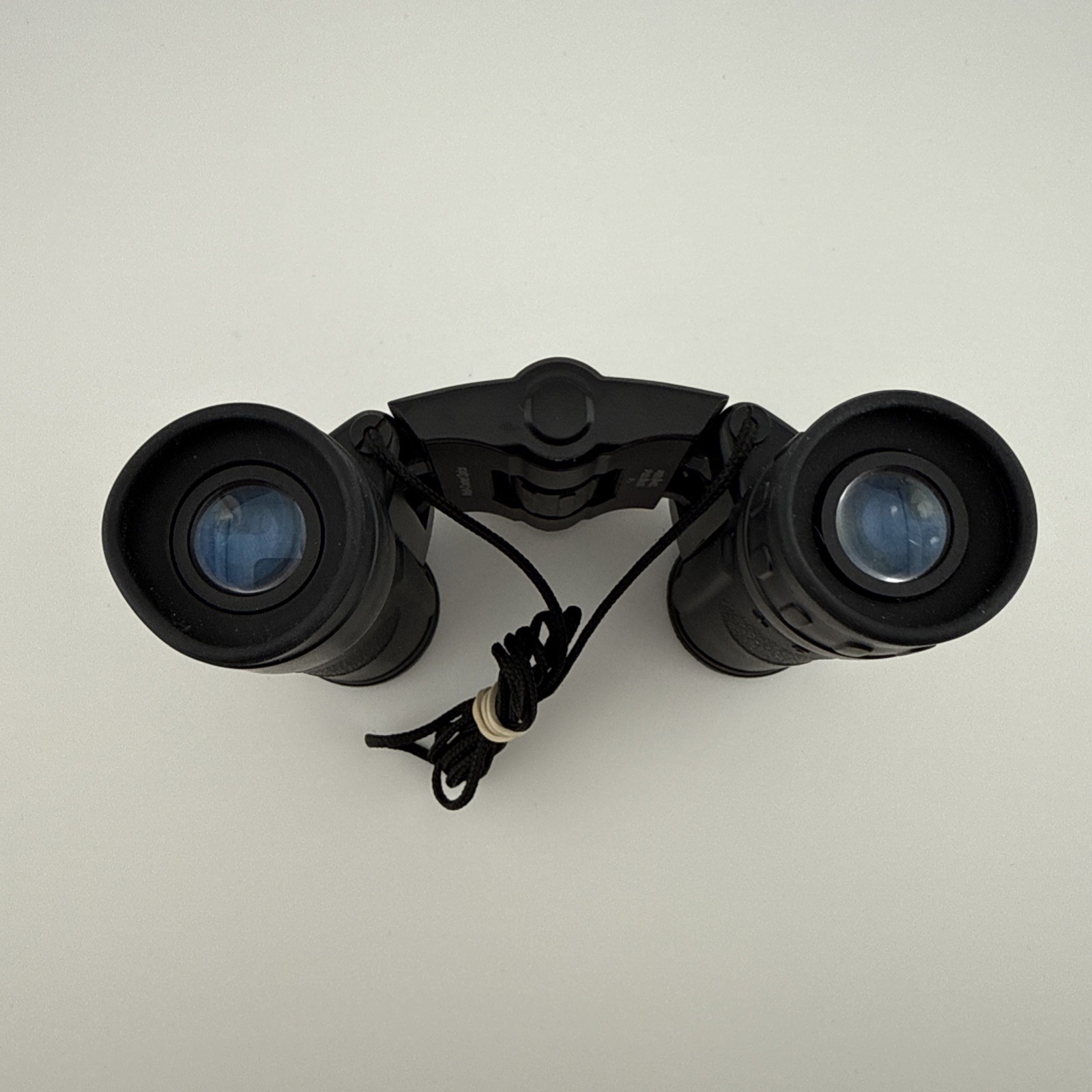 Celestron Upclose G2 8x Magnification 8×21mm Water Resistant Hiking Binoculars