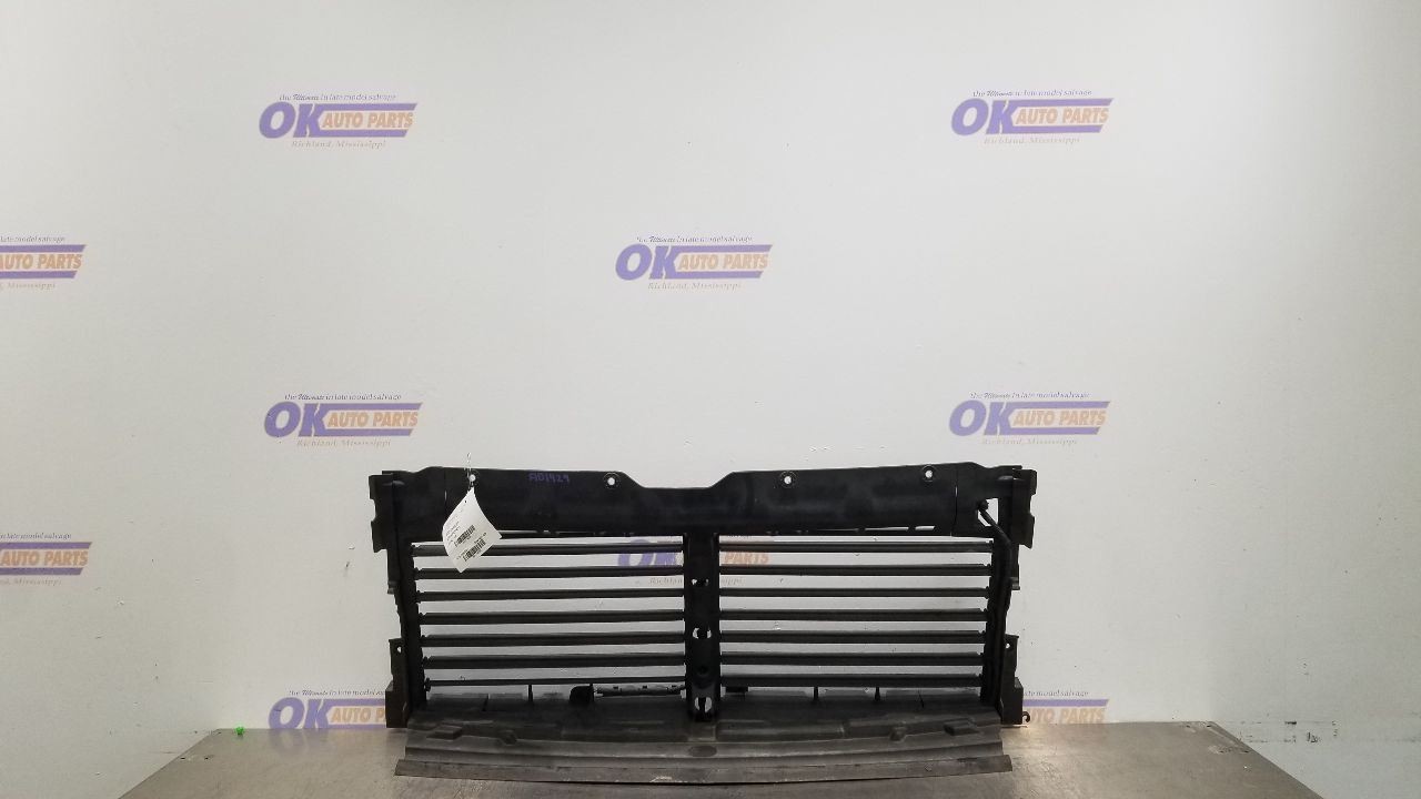 21 CHEVY TAHOE AIR SHUTTER 5.3L L84