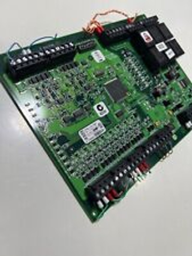 Lenel LNL-1320 Interface Module Dual Reader, PC Board, Series 1