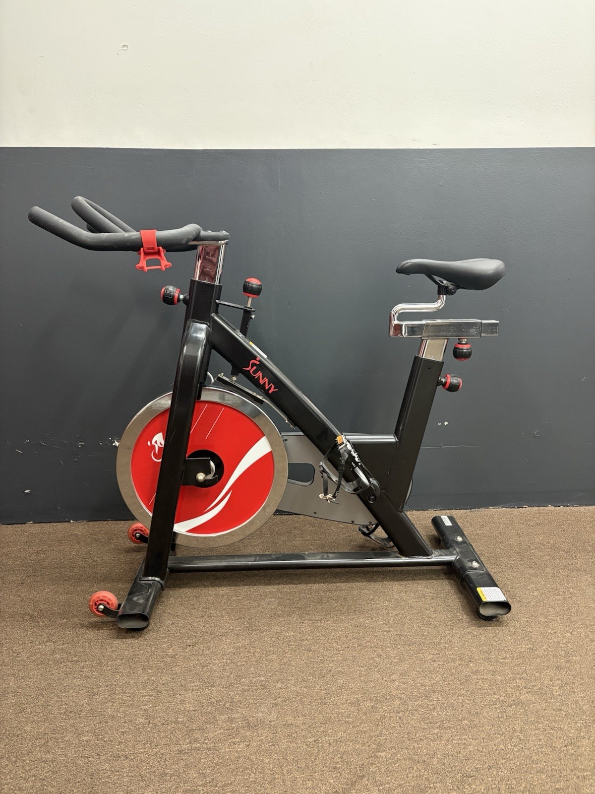 Sunny SF-B1002 Indoor Cycling Bike Belt Drive Spin Bike Local Pickup