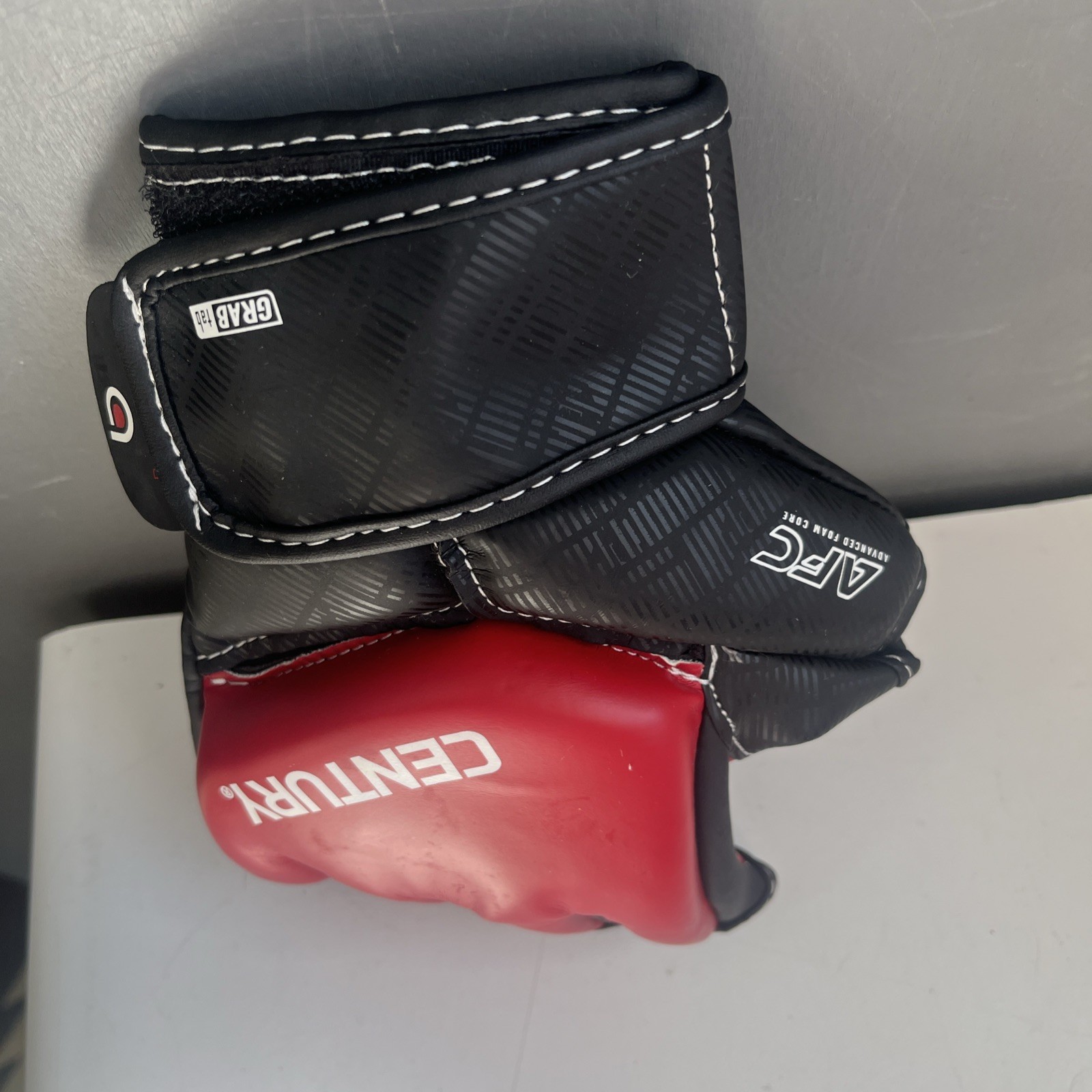 Century Brave Advanced Foam Core Red S/M Size