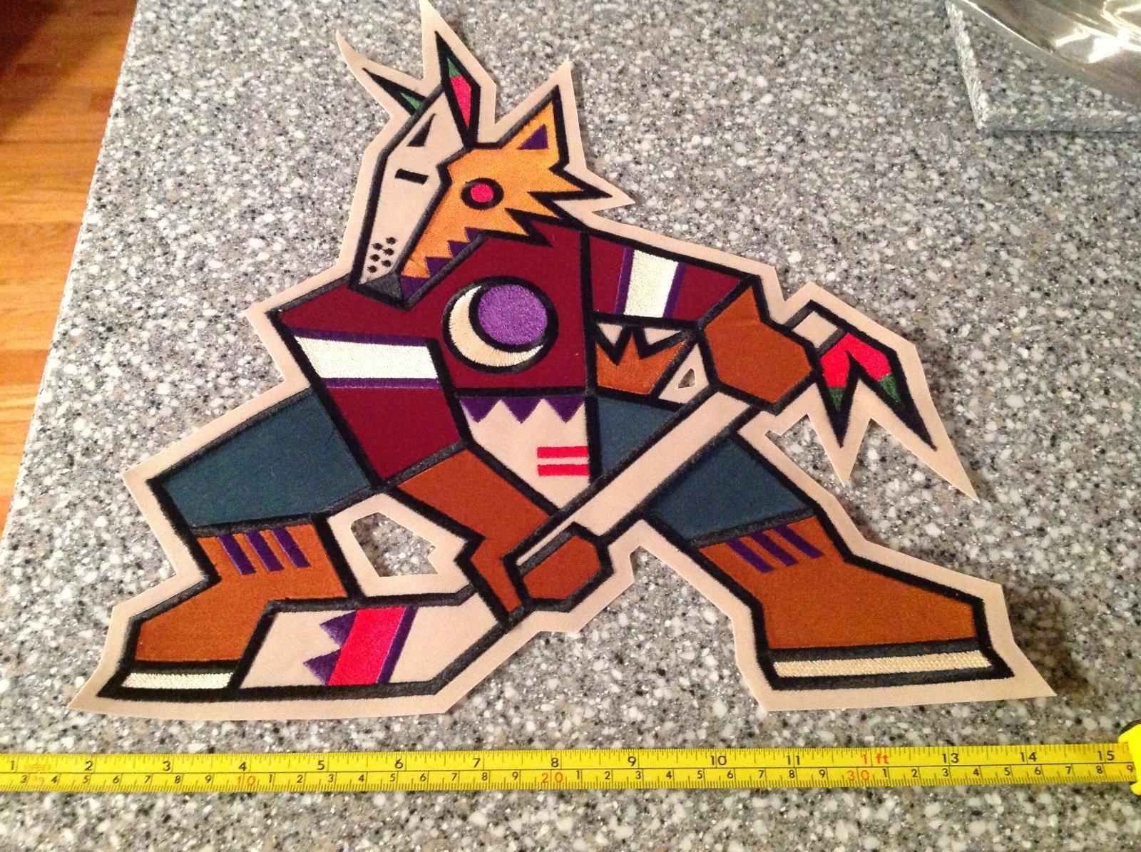 Vintage NHL Phoenix Coyotes Embroidered Iron On Patch Deadstock NEW LARGE 14x15