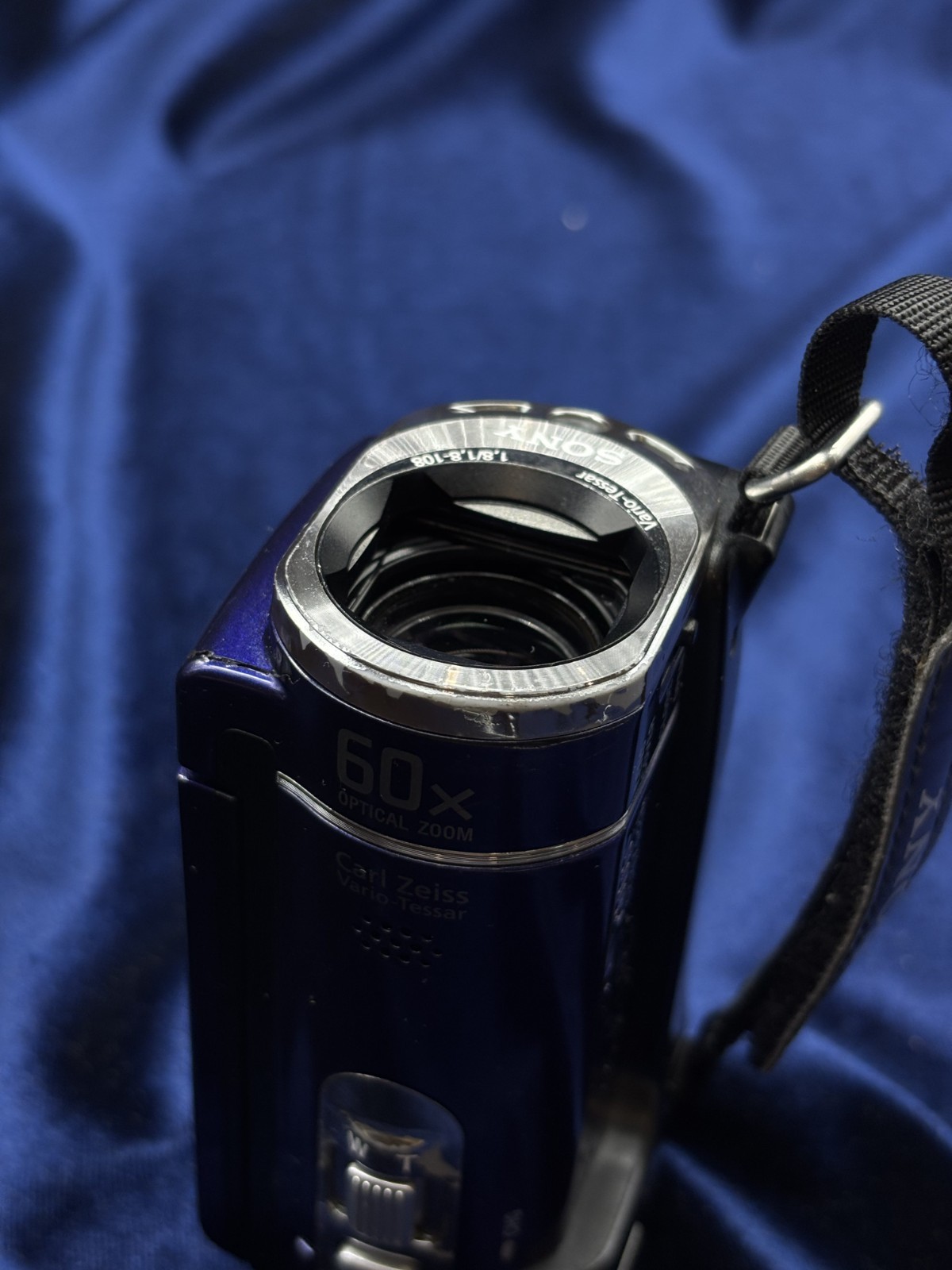 Sony Handycam DCR-SX33 / Camera Only/ Working