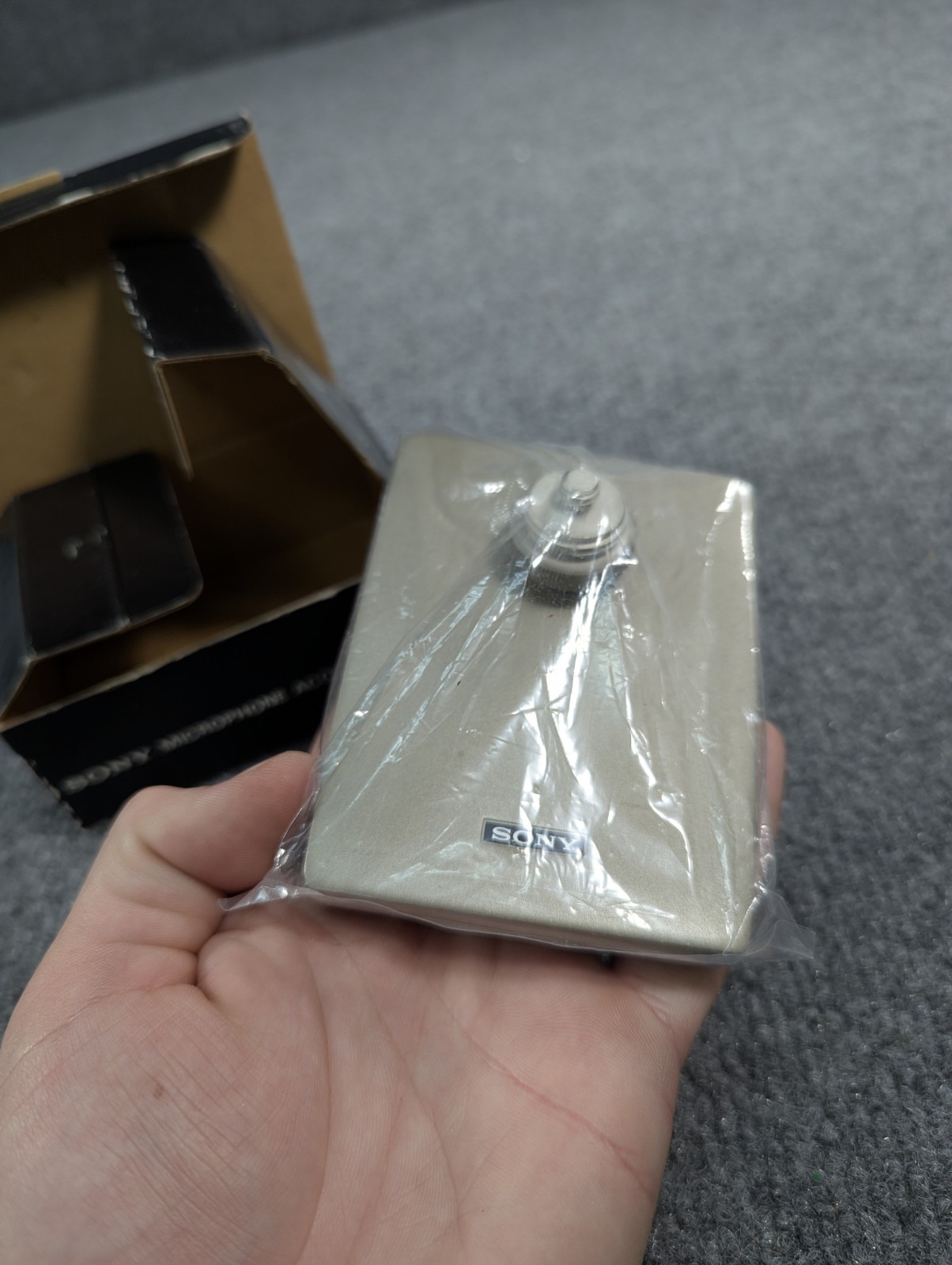 NOS! NEW! Sony A-16 Microphone Table Stand