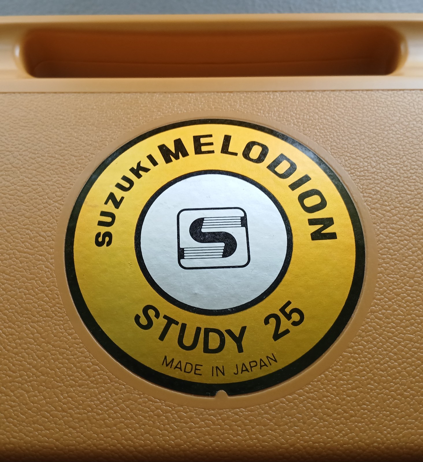 SUZUKI STUDY 25 MELODION - 2nd Generation $29 + shipping