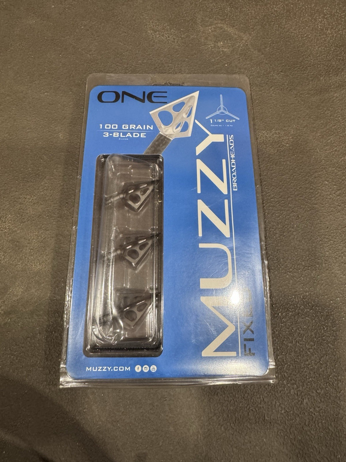 Muzzy 283 100gr 3-Blade 1 3/16" Stainless Steel Broadhead Arrows - 3 Pieces