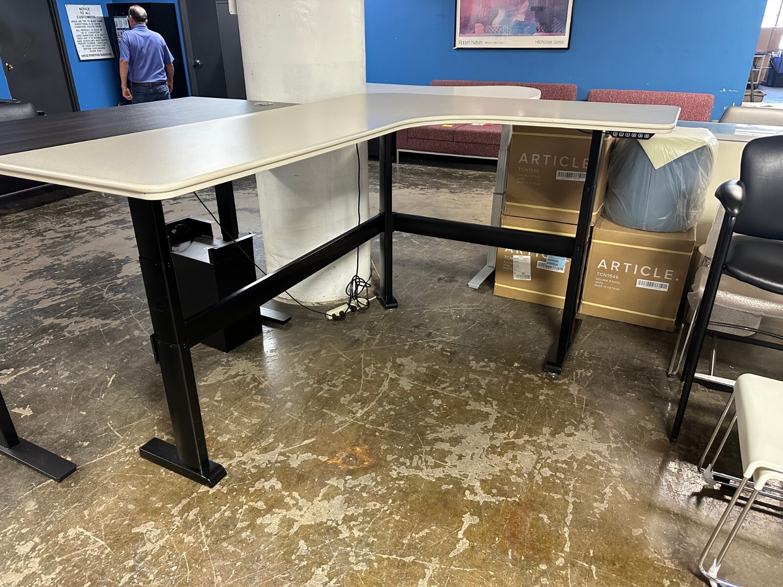 60"x80" electric height adj. L shape desk by Steelcase w/ Cream Laminate Top