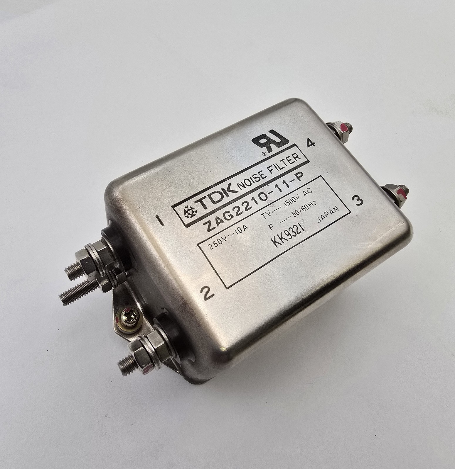 TDK ZAG2210-11-P Noise Filter 250V 10Amp TV 1500V AC  Bolt On Japan Used